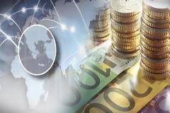 Αναδιάρθρωση και διαγραφή ελληνικού χρέους προτείνει ο Λοράν