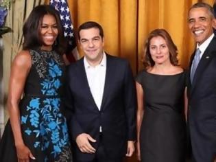 Φωτογραφία για Δείτε φωτό του Αλέξη Τσίπρα και της Περιστέρας Μπαζιάνα με το ζεύγος Ομπάμα