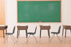 Την Δευτέρα 5 Οκτωβρίου δεν θα γίνουν μαθήματα στα σχολεία!