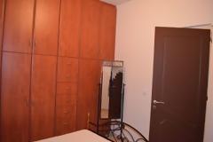 Γύρισε σπίτι της και άκουσε περίεργους θορύβους στην κρεβατοκάμαρα! Δεν φαντάζεστε τι είδε...