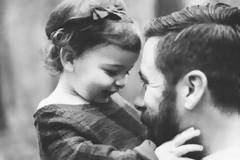 Ένας πατέρας μόνος…