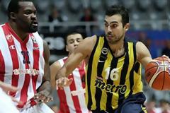 Η ΑΤΑΚΑ ΤΟΥ ΣΛΟΥΚΑ ΓΙΑ ΤΟΥΣ ΟΠΑΔΟΥΣ ΤΟΥ ΟΛΥΜΠΙΑΚΟΥ, ΤΟΝ ΣΠΑΝΟΥΛΗ ΚΑΙ... ΟΧΙ ΜΟΝΟ!