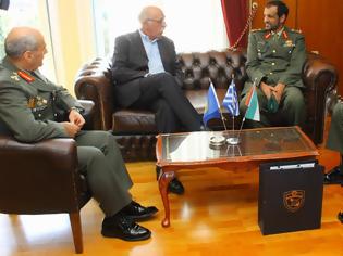 Φωτογραφία για Συνάντηση ΑΝΥΕΘΑ Δημήτρη Βίτσα με Αρχηγό Χερσαίων Δυνάμεων Ηνωμένων Αραβικών Εμιράτων
