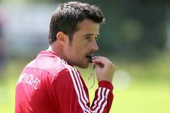 ΣΥΣΤΗΜΑ... EMIRATES ΚΑΙ ΣΤΗΝ ΤΟΥΜΠΑ;