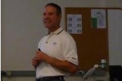 Όρεγκον: Τα tweets του καθηγητή που κρύφτηκε στο γραφείο του