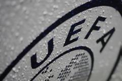 ΞΕΦΕΥΓΟΥΝ ΤΟΥΡΚΟΙ ΚΑΙ ΤΣΕΧΟΙ... ΠΛΗΣΙΑΖΕΙ ΤΗΝ ΕΛΛΑΔΑ Η ΑΥΣΤΡΙΑ ΣΤΗ ΚΑΤΑΤΑΞΗ ΤΩΝ ΧΩΡΩΝ ΤΗΣ UEFA