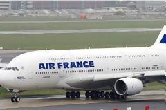 Σε αδιέξοδο οι διαπραγματεύσεις Air France - πιλότων - Σε απολύσεις προχωρά η εταιρεία