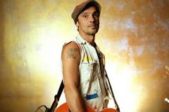 Manu Chao: Δεν φαντάζεστε με ποια γνωστή Ελληνίδα ηθοποιό είναι ζευγάρι!