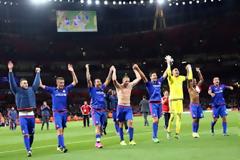 8ΛΕΠΤΟ BINTEO ΜΕΣΑ ΚΑΙ ΕΞΩ ΑΠΟ ΤΟ ΕMIRATES ΜΕ... ΠΟΡΕΙΑ ΣΤΟ ΛΟΝΔΙΝΟ!