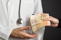 Τέλος στις επιστροφές επίορκων στην υπηρεσία βάζει το ΥΠΕΣ με διάταγμα