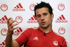 ΣΙΛΒΑ:ΣΤΟ ΜΥΑΛΟ ΜΑΣ ΜΟΝΟ Η ΝΙΚΗ