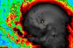 Τυφώνας σαρώνει τις Μπαχάμες: To Λιμενικό αναζητά πλοίο που εξέπεμψε σήμα κινδύνου