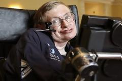 ΤΡΟΜΑΚΤΙΚΗ πρόβλεψη του Χόκινγκ: Εξωγήινοι μπορούν να καταλάβουν την Γη