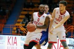 ΝΙΚΗ ΣΤΗΝ ΠΡΕΜΙΕΡΑ ΓΙΑ ΤΣΕΝΤΕΒΙΤΑ