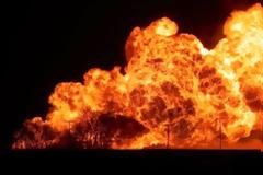 Τα υγρά καύσιμα δεν θα αναφλέγονται χάρη σε πολυμερές πρόσθετο [video]