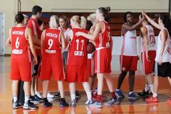 ΠΡΕΜΙΕΡΑ ΜΕ ΚΥΠΕΛΛΟ ΓΙΑ ΤΙΣ ΓΥΝΑΙΚΕΣ ΤΟΥ ΜΠΑΣΚΕΤΙΚΟΥ ΟΛΥΜΠΙΑΚΟΥ!