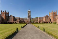 Πωλείται το… σχολείο του Χάρι Πότερ