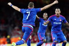 ΜΕ ΦΟΡΑ ΑΠΟ ΤΟ ΛΟΝΔΙΝΟ ΕΩΣ... ΤΗΝ ΤΟΥΜΠΑ!