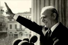 Σαν σήμερα πριν από 41 χρόνια ιδρύθηκε η Νέα Δημοκρατία - Σύντομη ιστορική αναδρομή [photos]