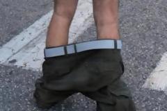 Πάτρα: Κυκλοφορούσε στην παραλιακή εντελώς... γυμνός - Έπεσε στη θάλασσα για να μην συλληφθεί