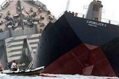 Το ναυάγιο του Eurobulker X - Το φορτηγό πλοίο που κόπηκε στα δύο έξω από τη Χαλκίδα [photos]