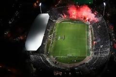 ΕΚΑΝΑΝ ΠΛΑΚΑ ΟΙ... ΝΕΟΙ ΣΤΟΥΣ ΠΑΛΙΟΥΣ ΕΡΥΘΡΟΛΕΥΚΟΥΣ ΜΕΤΑ ΤΗΝ ΤΟΥΜΠΑ!