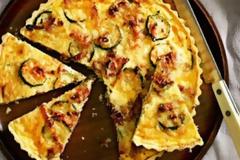 Τάρτα με κολοκυθάκια και καλαθάκι Λήμνου