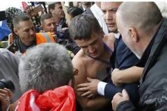 Η Air France απολύει αυτούς που λιντσάρισαν τους διευθυντές της