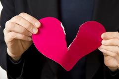 Ελληνίδα χωρίζει με τον βαθύπλουτο Τούρκο συζύγό της και παίρνει εκατομμύρια!