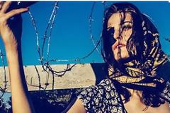 Σάλος στην Ουγγαρία με τα μοντέλα που παριστάνουν τις μετανάστριες [photos]