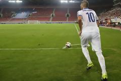 ΥΠΟΚΛΙΣΗ ΜΑΚ ΟΛΕΪ ΣΤΟΝ... ΦΟΡΤΟΥΝΗ!