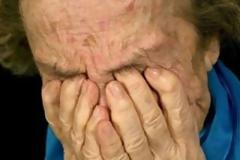 Δε φαντάζεστε τι ποσό έκλεψαν από μια ηλικιωμένη μέρα μεσημέρι στην Πάτρα