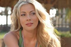 Αγνώριστη η Σμαράγδα Καρύδη - Δείτε τι χρώμα έβαψε τα μαλλιά της [photo]