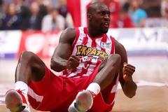 ΕΔΩΣΕ ΤΟ... ΣΥΝΘΗΜΑ Ο ΧΑΝΤΕΡ!