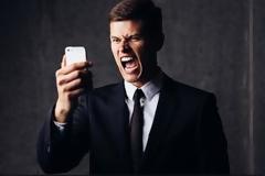 Έτσι θα αποφύγετε ανεπιθύμητες χρεώσεις σε τηλεφωνία και ίντερνετ...