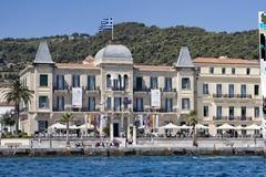 Αποκάλυψη: Οι Σπέτσες είναι το νησί που θα κάνει ο Μάρδας θερινό Νταβός - Ολες οι λεπτομέρειες