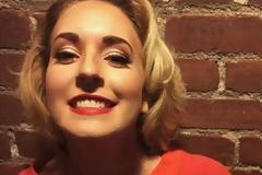 Η 25χρονη που βρήκε τη λύση για τις φωτογραφίες με τους πρώην στα social media