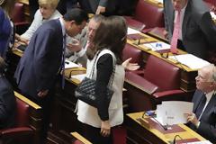 Λεβέντης για γραφείο Μητσοτάκη: Χρειάζεται αγιασμός, να μη μας πιάσει η κατάρα του