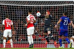 Ο Φορτούνης αλλάζει μέχρι και κανονισμούς της ΟΥΕΦΑ