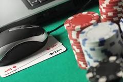 Από τον ηλεκτρονικό τζόγο στα κρατητήρια