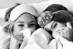 Οι 3 κινήσεις-κλειδιά στην πρωινή beauty ρουτίνα σου για τέλεια επιδερμίδα