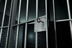 Τρεις μέρες στο κελί σε 62χρονο για πλαστογραφία