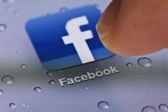 Facebook: το News Feed των φτωχών