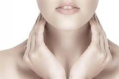 Σας ενοχλούν οι ρυτίδες στο λαιμό;