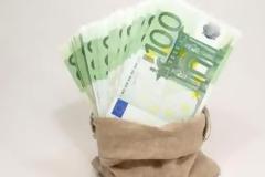 Πώς βγήκε η φράση «λεφτά με το τσουβάλι»