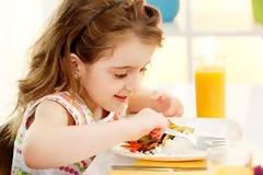 Πόσο πρέπει να τρώει ένα νήπιο;