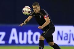 ΔΙΧΑΖΕΙ Ο ΑΝΤΕΜΙ...