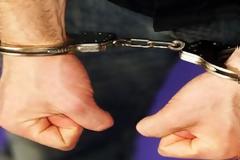 Χειροπέδες σε 26χρονο για τον εμπρησμό στη Λάρνακα – Καταζητείται Τουρκοκύπριος