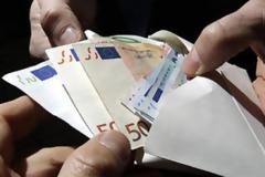 Διαφθορά: Οι επίορκοι δημόσιοι υπάλληλοι, οι γιατροί & τα κουρασμένα παλληκάρια στα Πειθαρχικά Συμβούλια