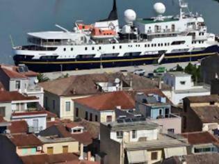 Φωτογραφία για Το Κρουαζερόπλοιο Serenissima στο Ναύπλιο [photos]
